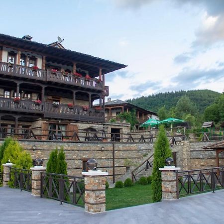 Leshtenski Rai Guest House Экстерьер фото